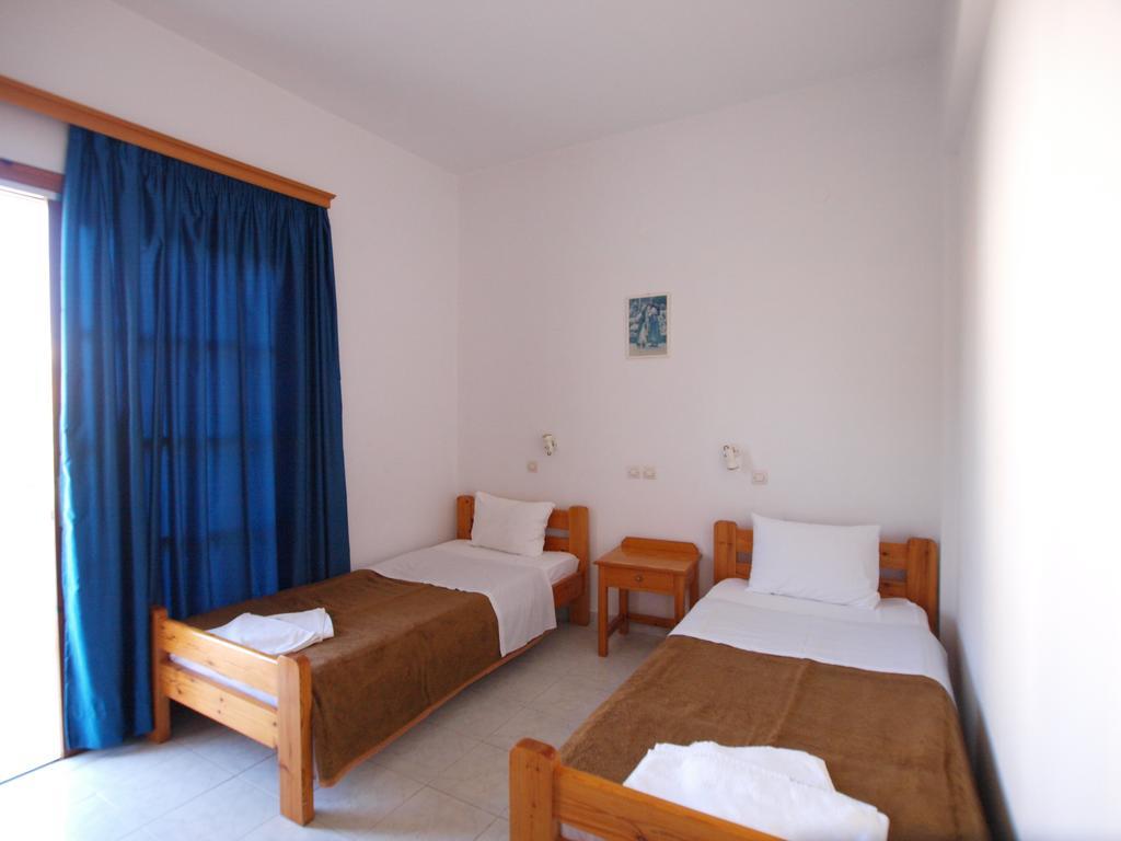 Irini Apartments Platanés Pokoj fotografie